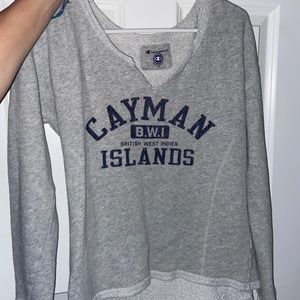 CAYMAN ISLANDS gray crew neck